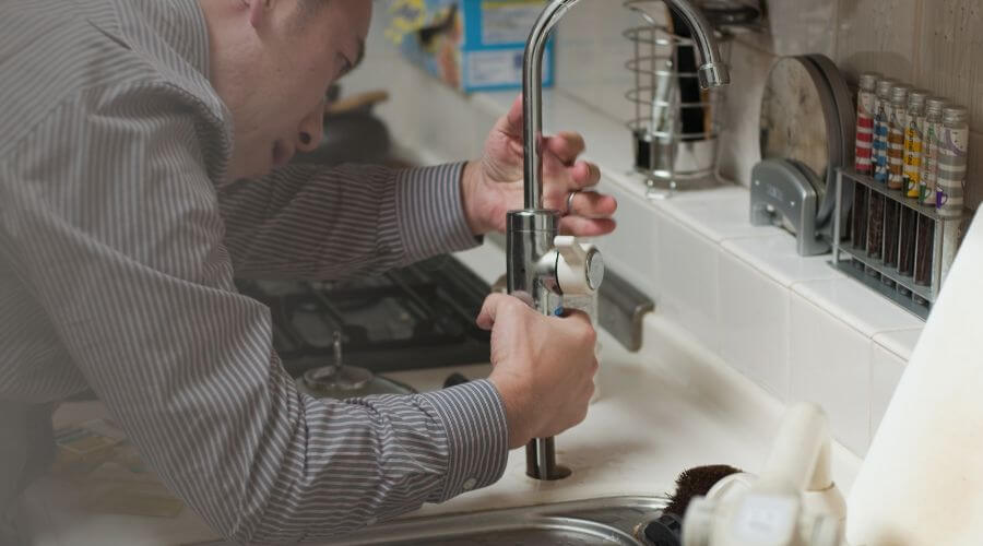 Professional Tankless Water Heater Installation in Wingate, TX